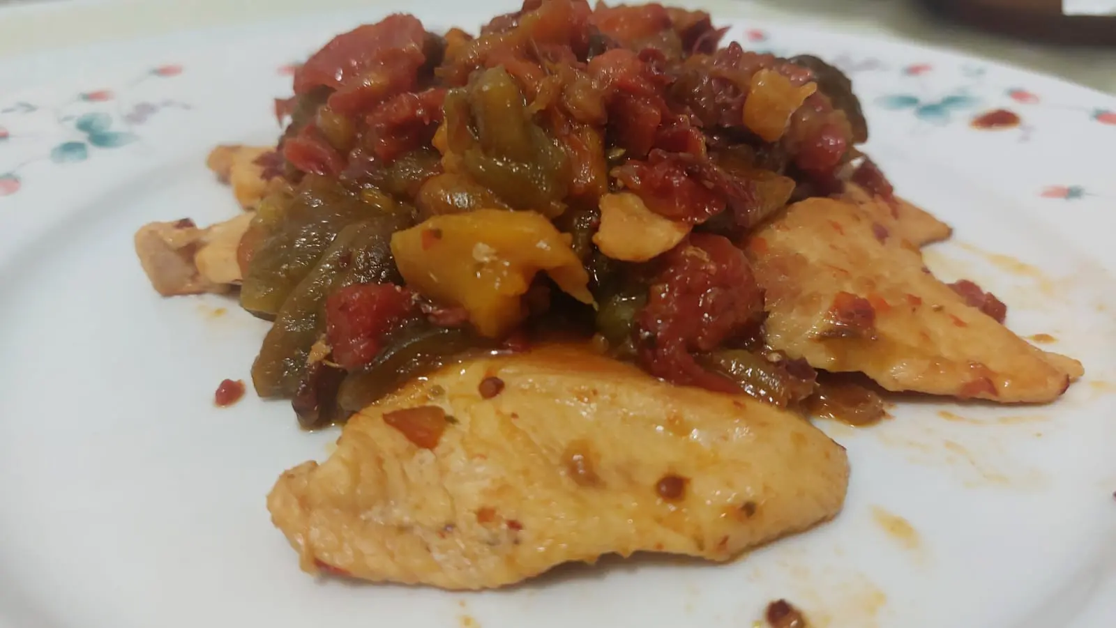 pollo con i peperoni alla romana